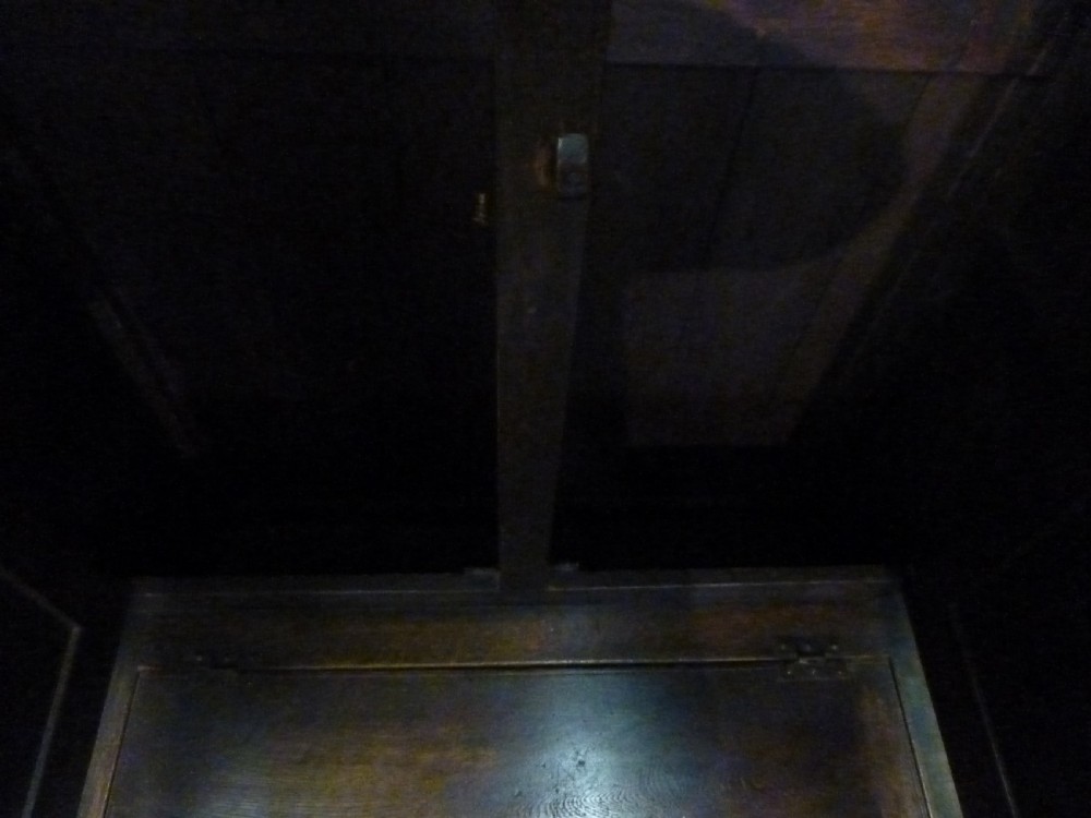 RARE OAK BACON SETTLE HALL SEAT View XIII