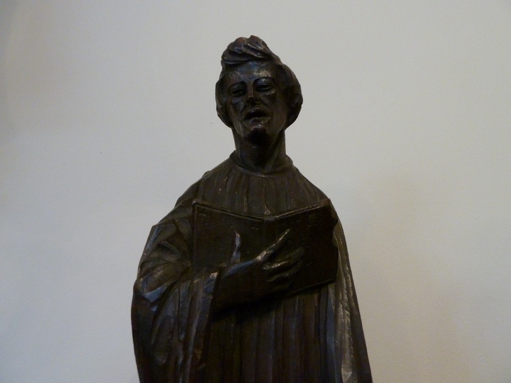 19TH CENTURY CARVED OAK FIGURE View XI