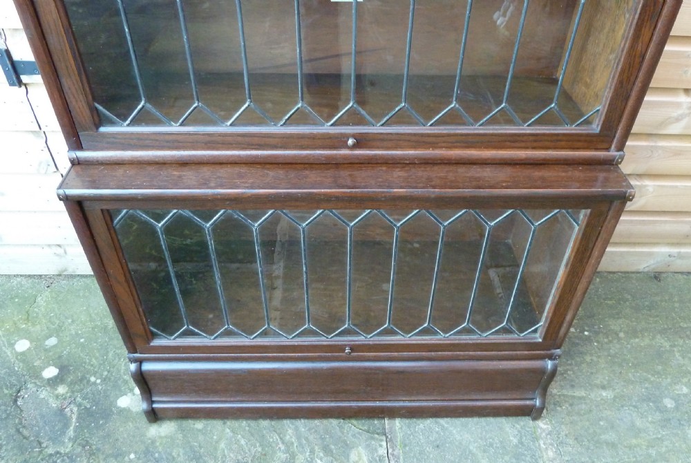 TALL OAK GLOBE WERNICKE LAWYERS BOOKCASE View VI