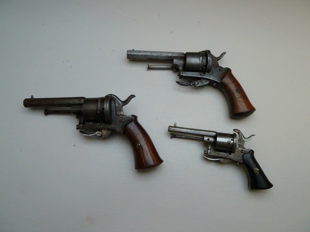 3 19TH CENTURY PISTOLS View II