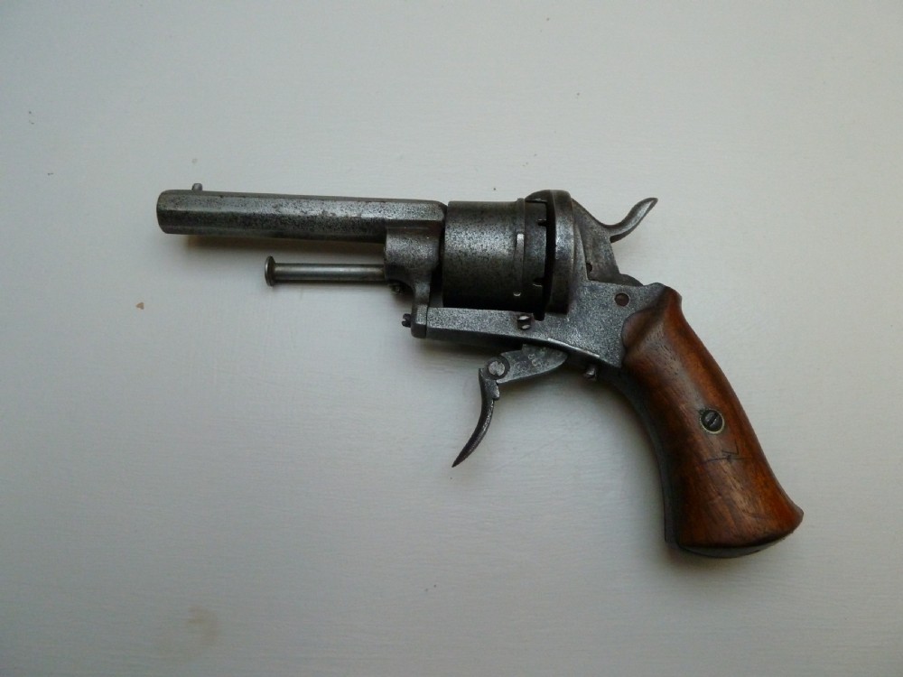 3 19TH CENTURY PISTOLS View IV