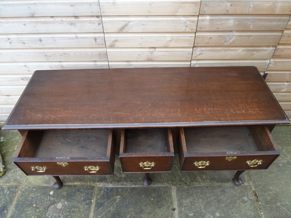 19TH CENTURY OAK DRESSER BASE View VIII