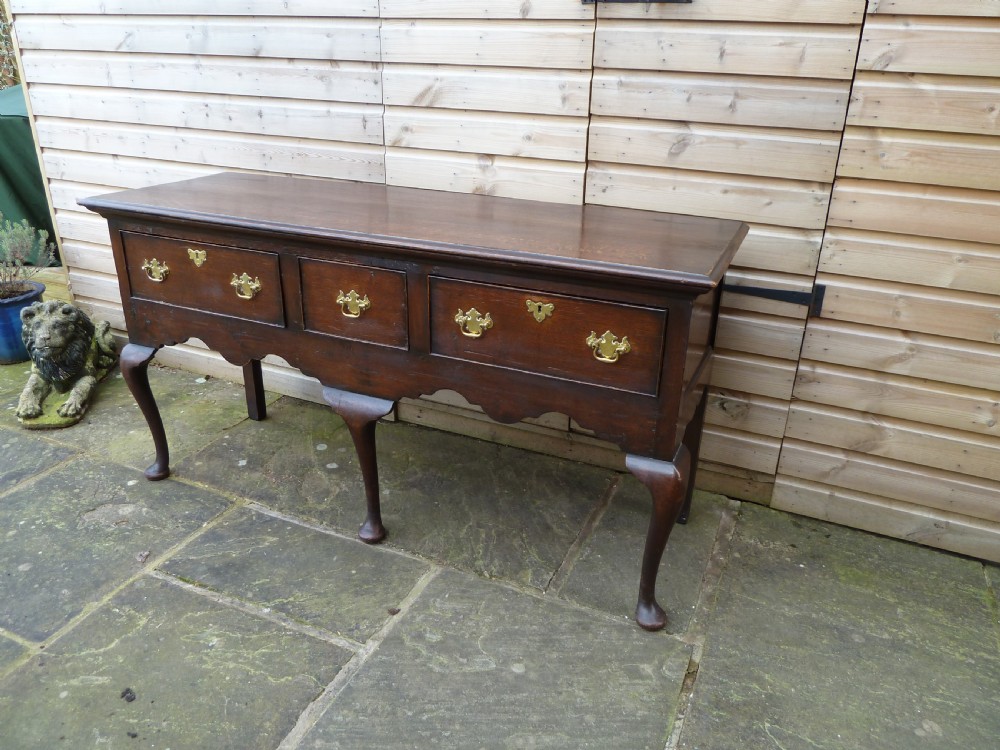 19TH CENTURY OAK DRESSER BASE View X