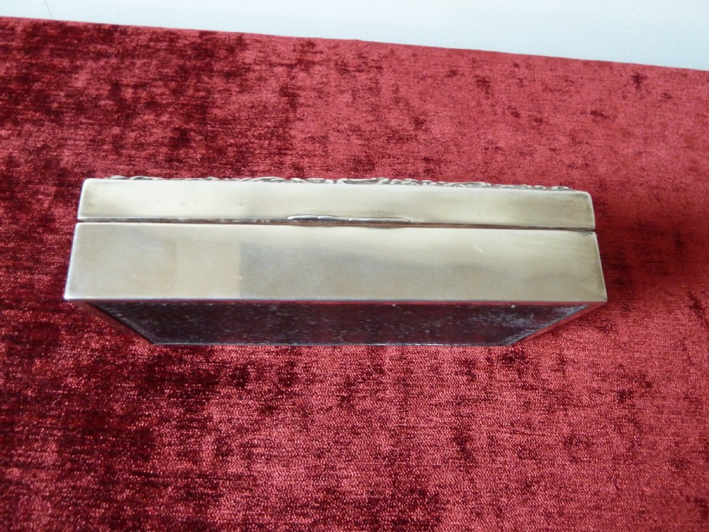 SILVER BOX  HALLMARKED 1904 View IV