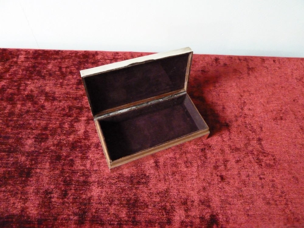 SILVER BOX  HALLMARKED 1904 View X