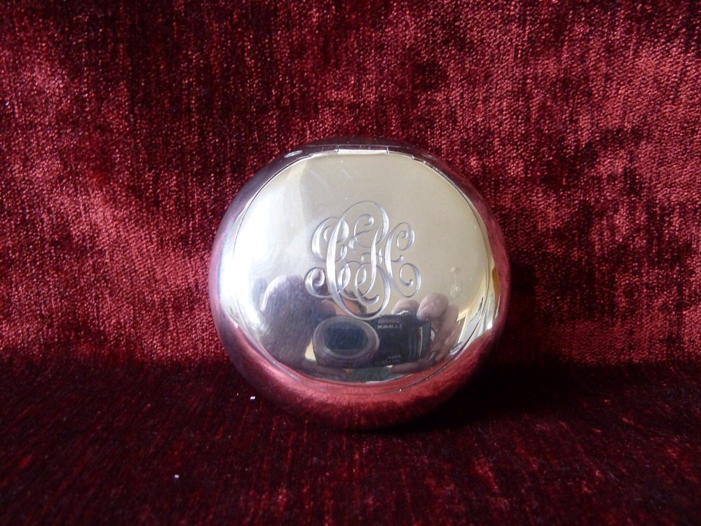 VICTORIAN SILVER SNUFF BOX CHESTER 1900 View II