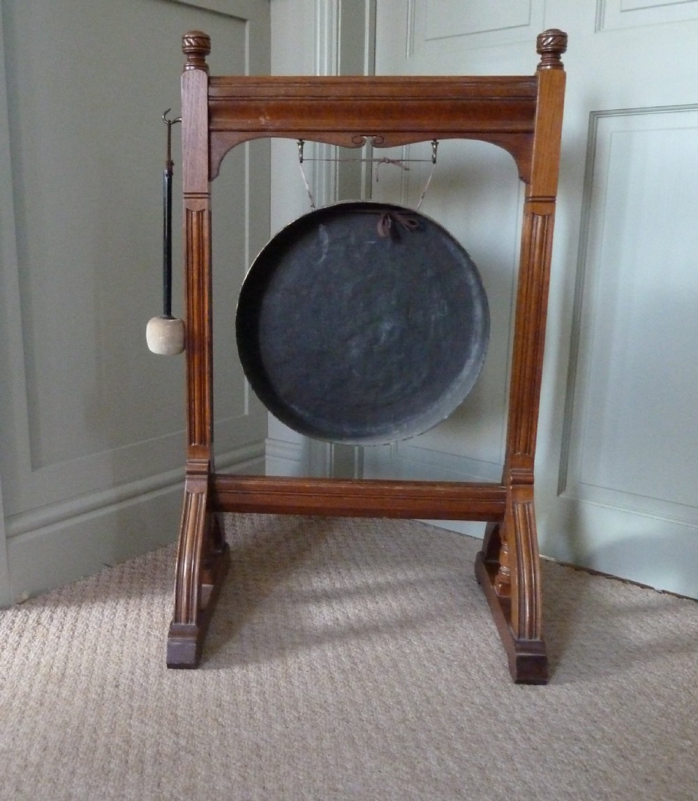 VICTORIAN OAK DINNER GONG View IV