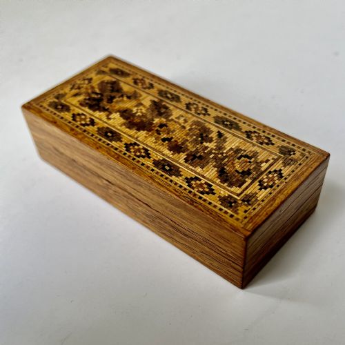 Tunbridge Ware Small Rosewood veneered Trinket Box.