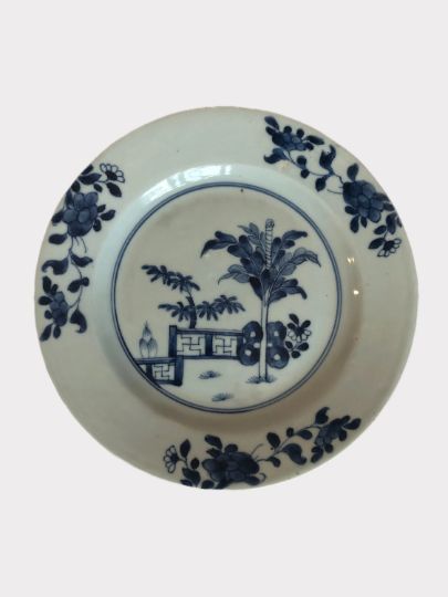 18th Century Blue and White Chinese Plate