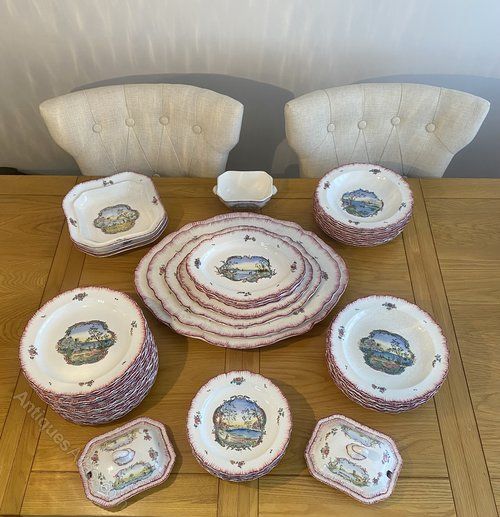 Quality Antique Cauldron Pottery Dinner Service