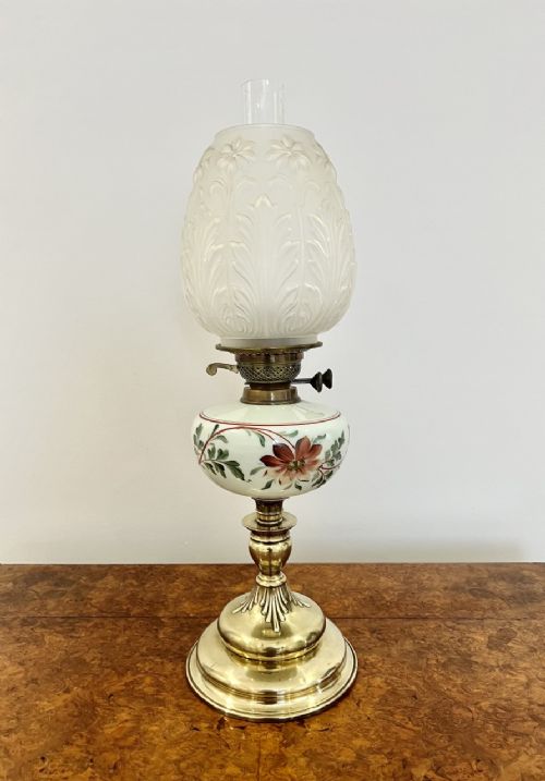 Unusual Antique Victorian Quality Oil Lamp