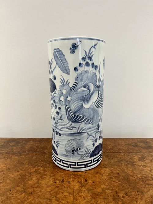 Quality Antique Blue and White Chinese Stick Stand