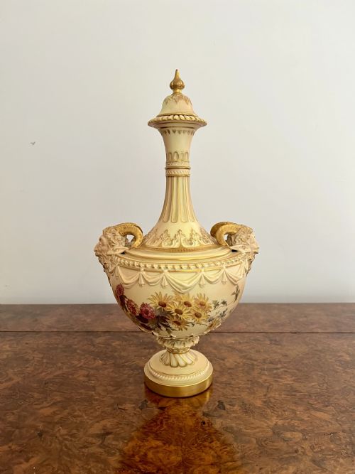 Fantastic Quality Antique Victorian Royal Worcester Vase by Edward Raby