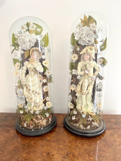 OUTSTANDING QUALITY PAIR OF ANTIQUE VICTORIAN CONTINENTAL FIGURES WITH THE ORIGINAL GLASS DOMES - ADDITIONAL PHOTO 1