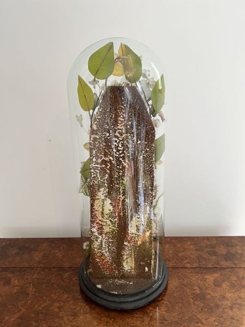 OUTSTANDING QUALITY PAIR OF ANTIQUE VICTORIAN CONTINENTAL FIGURES WITH THE ORIGINAL GLASS DOMES - ADDITIONAL PHOTO 2