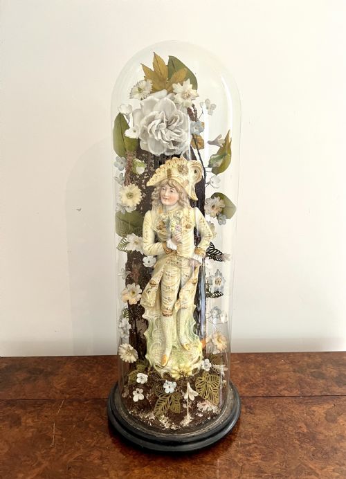 OUTSTANDING QUALITY PAIR OF ANTIQUE VICTORIAN CONTINENTAL FIGURES WITH THE ORIGINAL GLASS DOMES - ADDITIONAL PHOTO 6