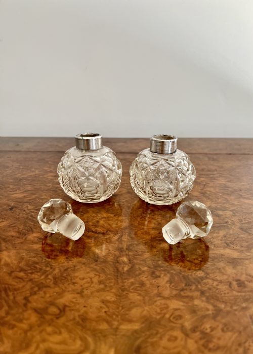 QUALITY PAIR OF ANTIQUE EDWARDIAN SILVER COLLAR CUT GLASS SCENT BOTTLES - ADDITIONAL PHOTO 1