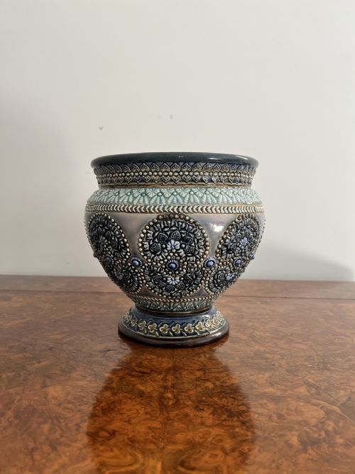Fantastic Quality Antique Victorian Doulton Lambeth Jardiniere