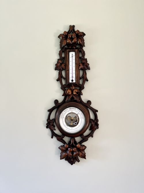 FANTASTIC QUALITY ANTIQUE VICTORIAN BLACK FOREST ANEROID BAROMETER - ADDITIONAL PHOTO 9