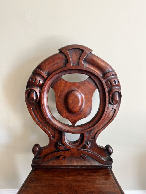 QUALITY PAIR OF ANTIQUE VICTORIAN QUALITY CARVED MAHOGANY HALL CHAIRS - ADDITIONAL PHOTO 2