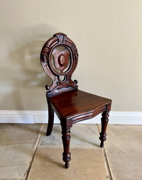 QUALITY PAIR OF ANTIQUE VICTORIAN QUALITY CARVED MAHOGANY HALL CHAIRS - ADDITIONAL PHOTO 6
