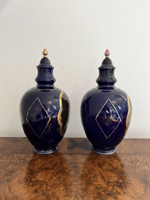 PAIR OF QUALITY ANTIQUE VICTORIAN PORCELAIN HAND PAINTED LIDDED VASES - ADDITIONAL PHOTO 3