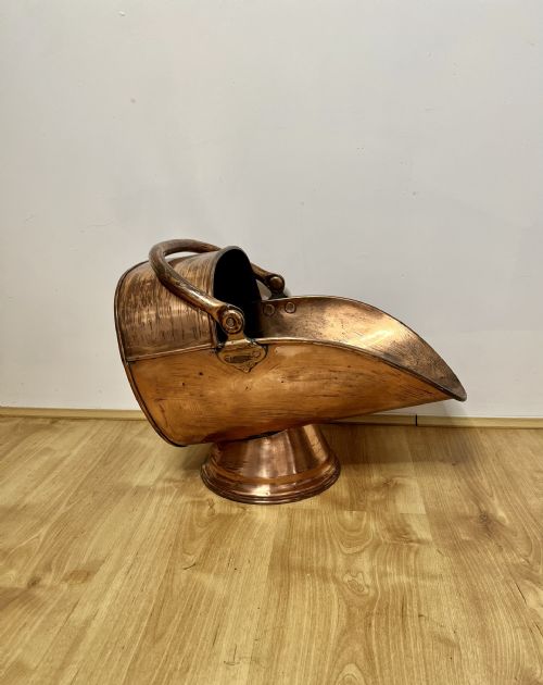 Quality Antique Victorian Copper Coal Scuttle