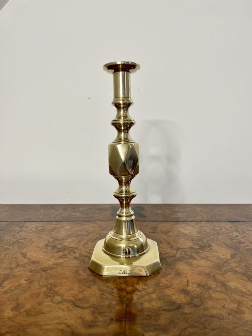 LARGE PAIR OF ANTIQUE VICTORIAN QUALITY BRASS CANDLESTICKS QUEEN OF DIAMONDS - ADDITIONAL PHOTO 4