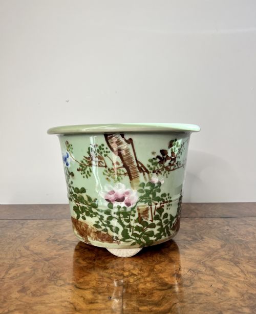 Lovely Quality Antique Chinese Jardiniere