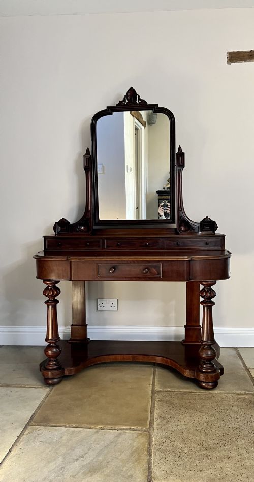 Antique Victorian Quality Mahogany Duchess Dressing Table