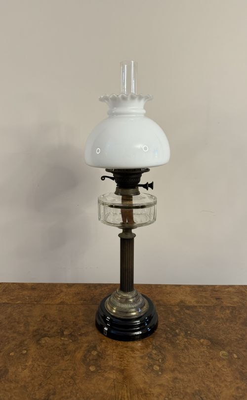WONDERFUL QUALITY ANTIQUE VICTORIAN OIL LAMP - ADDITIONAL PHOTO 3