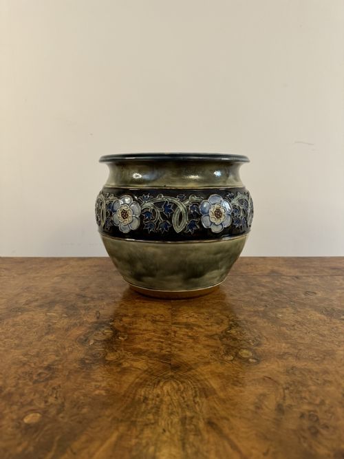 Stunning Quality Antique Royal Doulton Jardiniere