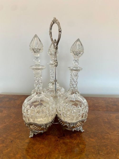 ANTIQUE VICTORIAN QUALITY CUT GLASS DECANTERS ORIGINAL SILVER PLATED STAND