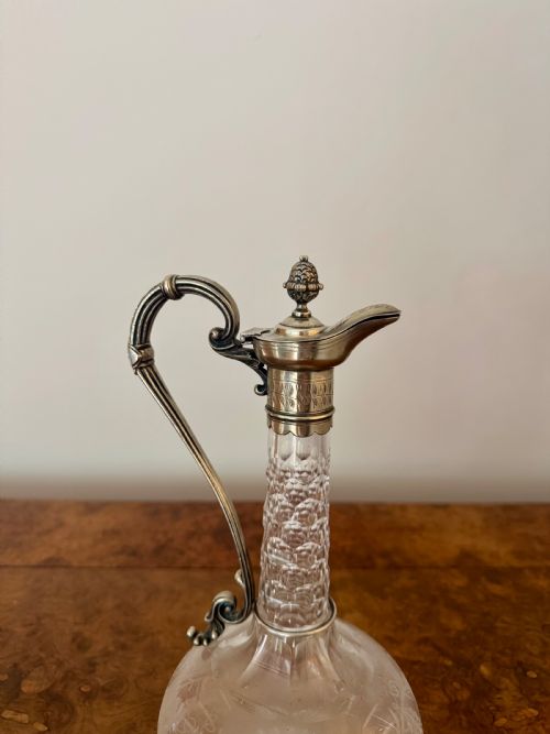 FINE QUALITY ANTIQUE VICTORIAN ETCHED GLASS SILVER PLATE CLARET JUG - ADDITIONAL PHOTO 6