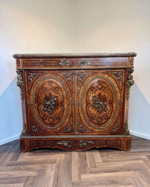 EXQUISITE QUALITY ANTIQUE 19TH CENTURY FRENCH MARQUETRY INLAID CABINET - ADDITIONAL PHOTO 2