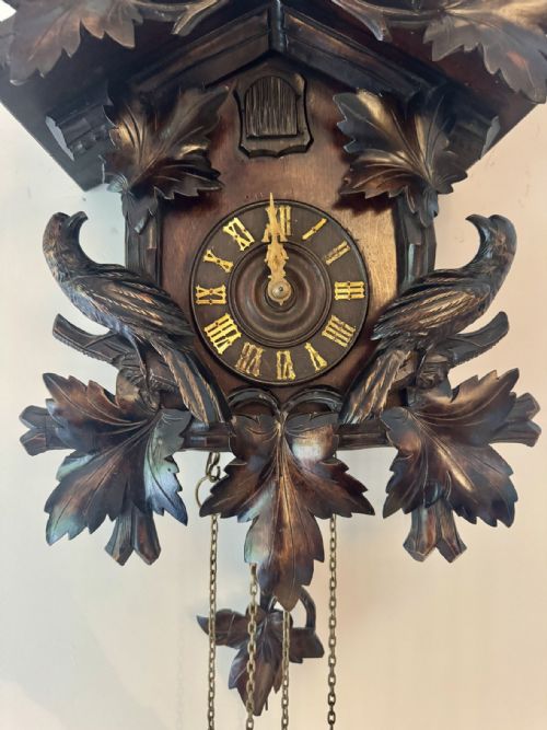 FINE QUALITY ANTIQUE 19TH CENTURY BLACK FOREST CUCKOO CLOCK - ADDITIONAL PHOTO 5