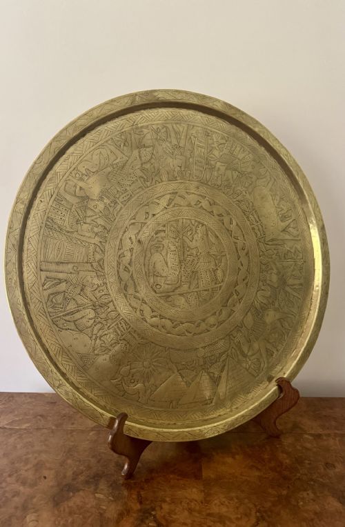 LARGE ANTIQUE VICTORIAN QUALITY ENGRAVED CIRCULAR MIXED METAL TRAY - ADDITIONAL PHOTO 4