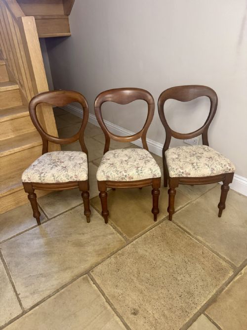 FINE QUALITY SET OF SIX ANTIQUE VICTORIAN MAHOGANY BALLOON BACK DINING CHAIRS - ADDITIONAL PHOTO 3