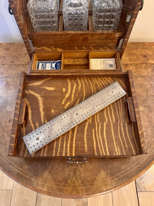 OUTSTANDING QUALITY ANTIQUE VICTORIAN OAK DECANTER AND GAMES BOX - ADDITIONAL PHOTO 10