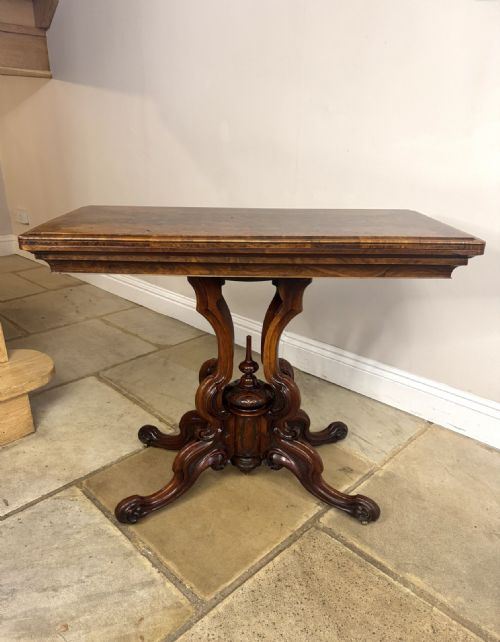 FINE QUALITY ANTIQUE VICTORIAN WALNUT GAMES TABLE - ADDITIONAL PHOTO 4