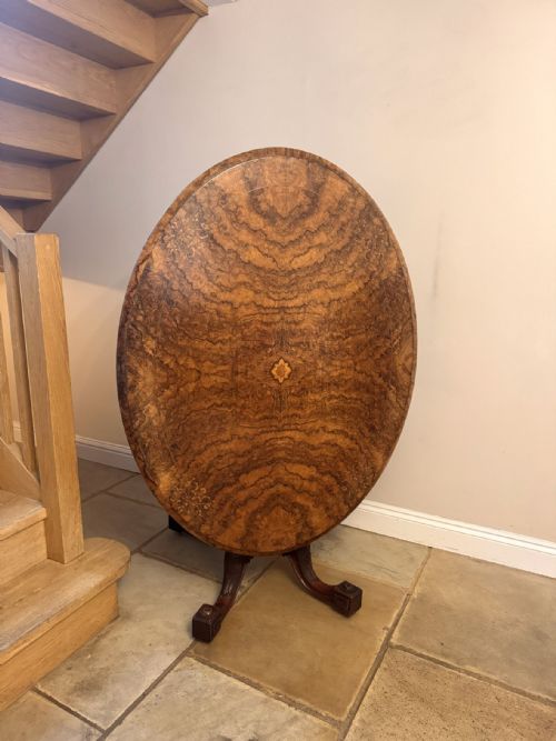 FINE QUALITY ANTIQUE VICTORIAN BURR WALNUT LOO TABLE - ADDITIONAL PHOTO 2