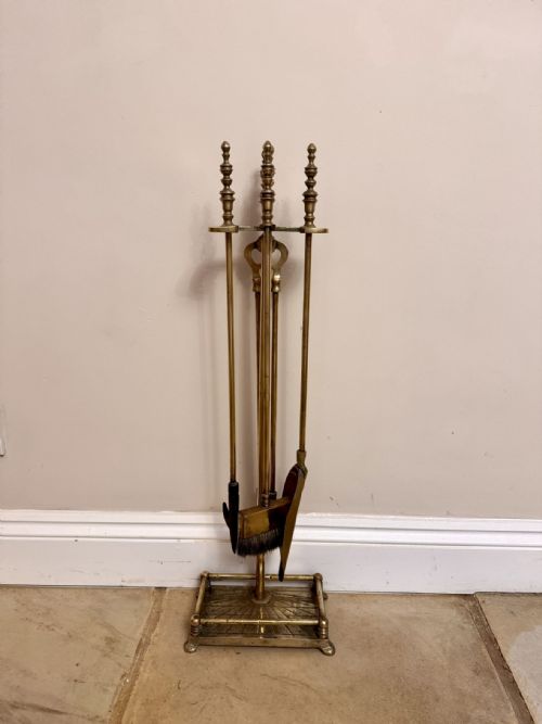 QUALITY ANTIQUE EDWARDIAN BRASS COMPANION SET - ADDITIONAL PHOTO 7