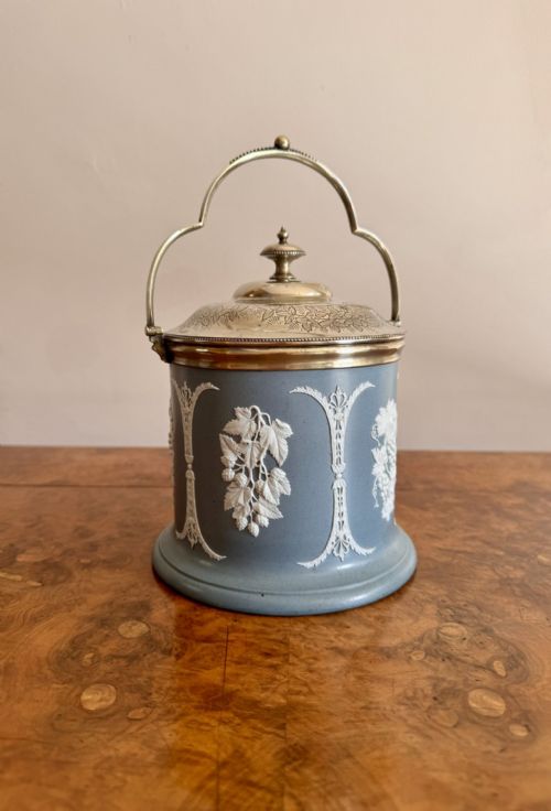 QUALITY ANTIQUE VICTORIAN JASPERWARE BISCUIT BARREL - ADDITIONAL PHOTO 2