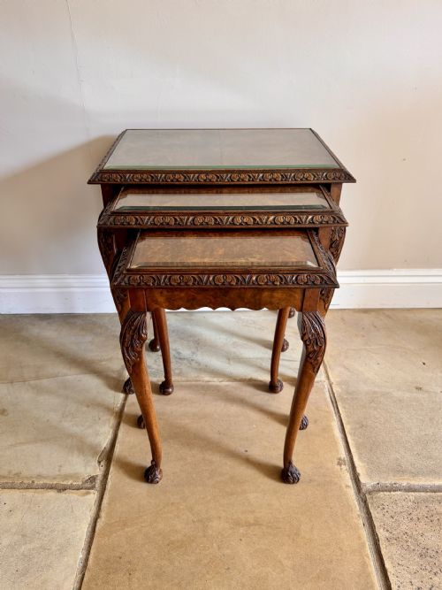 OUTSTANDING QUALITY ANTIQUE WALNUT NEST OF THREE TABLES - ADDITIONAL PHOTO 5