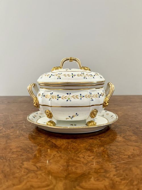 OUTSTANDING QUALITY EARLY 19TH CENTURY CROWN DERBY TUREEN AND COVER