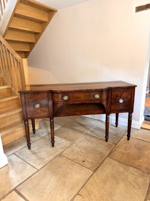 FANTASTIC QUALITY ANTIQUE GEORGE III MAHOGANY SIDEBOARD - ADDITIONAL PHOTO 2