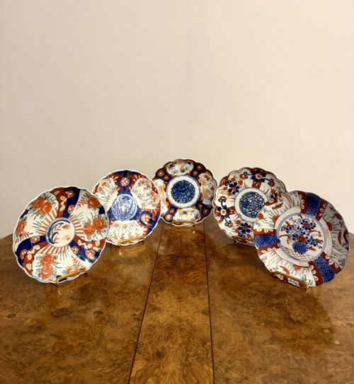 Quality collection of five antique Japanese imari plates