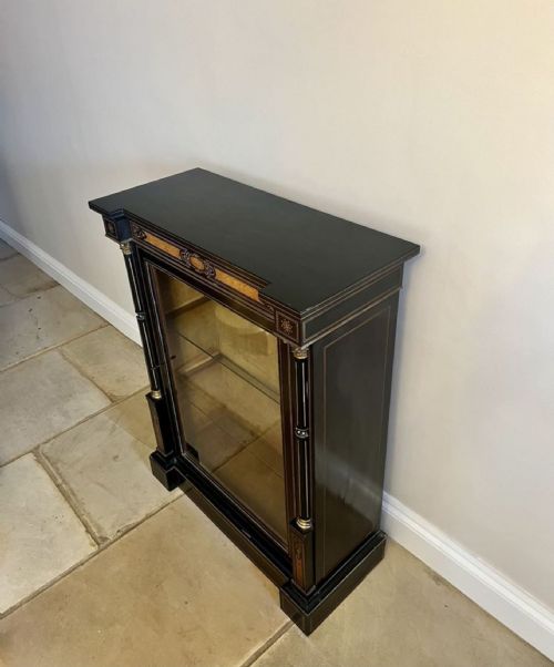 PAIR OF ANTIQUE VICTORIAN QUALITY EBONISED AND AMBOYNA INLAID SIDE CABINETS - ADDITIONAL PHOTO 5