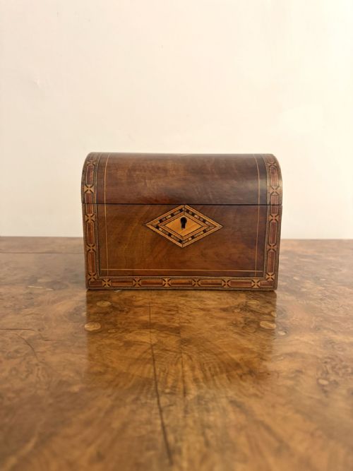 QUALITY ANTIQUE 19TH CENTURY WALNUT TEA CADDY WITH TUNBRIDGE INLAY