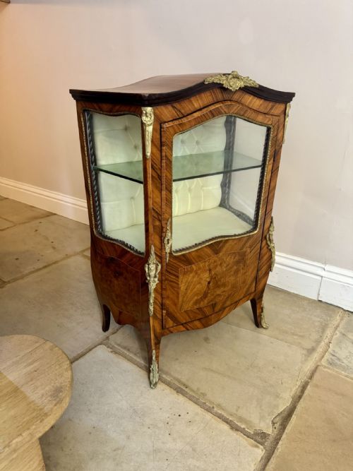 ANTIQUE PETITE FRENCH WALNUT AND KINGWOOD DISPLAY CABINET - ADDITIONAL PHOTO 3